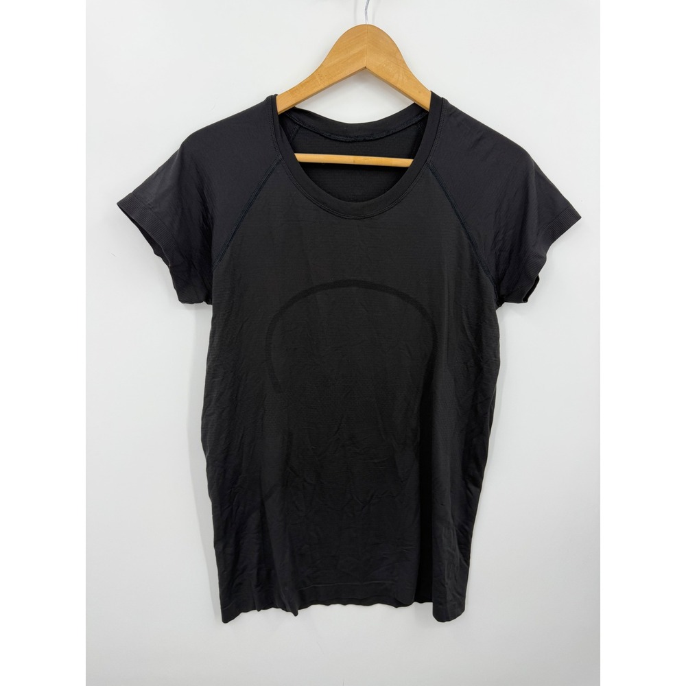 Lululemon Swiftly Tech Short Sleeve 2.0 Top Women 10 Black Seamless Activewear